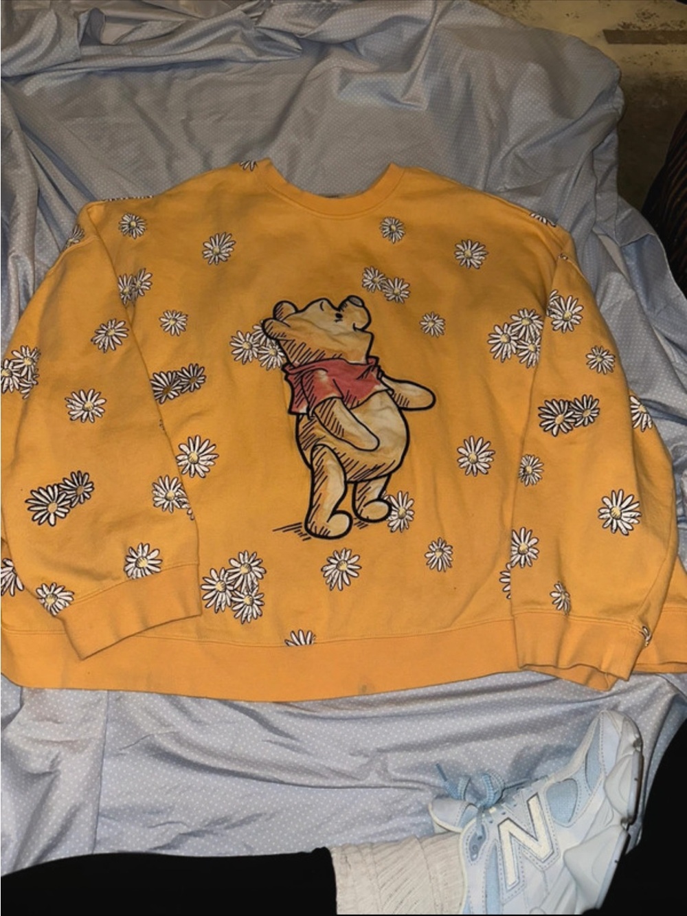 Disney Winnie the Pooh sweater plus size
3X cropped, embroidered
